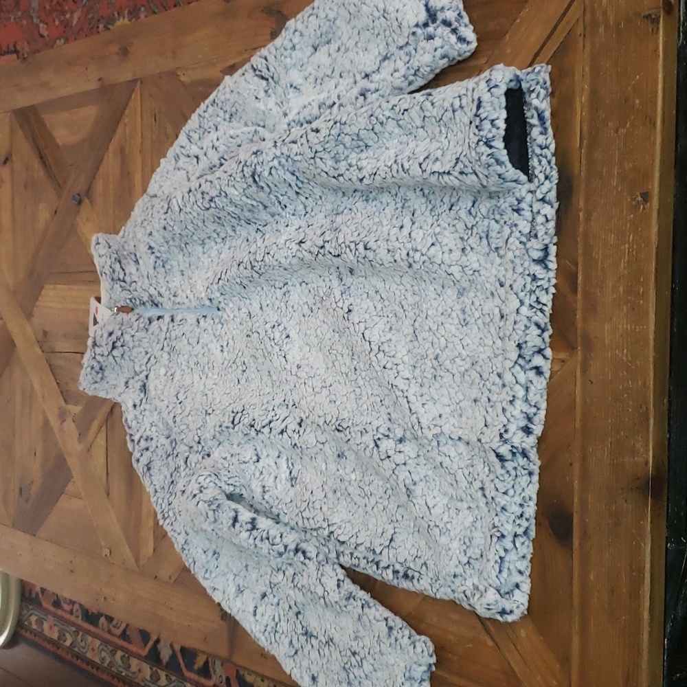 Zesica Pull Over top size large